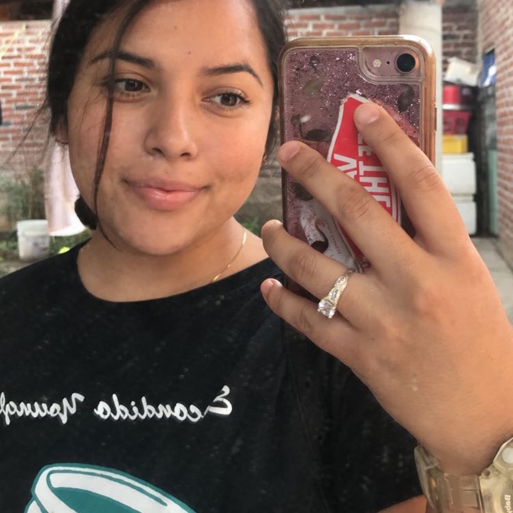 Meet your Posher, Cynthia